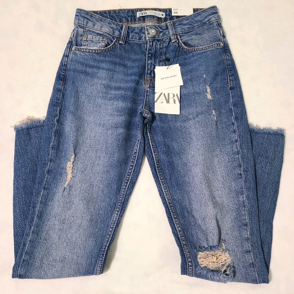 NWT ZARA mid rise skinny jeans SIZE 26 (US 2)